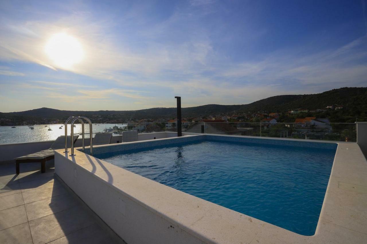 Villa Adastra Vinišće Esterno foto